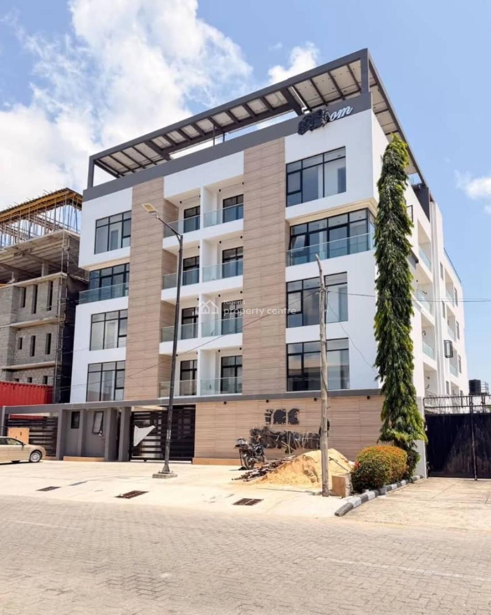 Luxury 3 Bedroom Apartment with Bq, Lekki Phase 1, Lekki, Lagos, Flat / Apartment for Sale