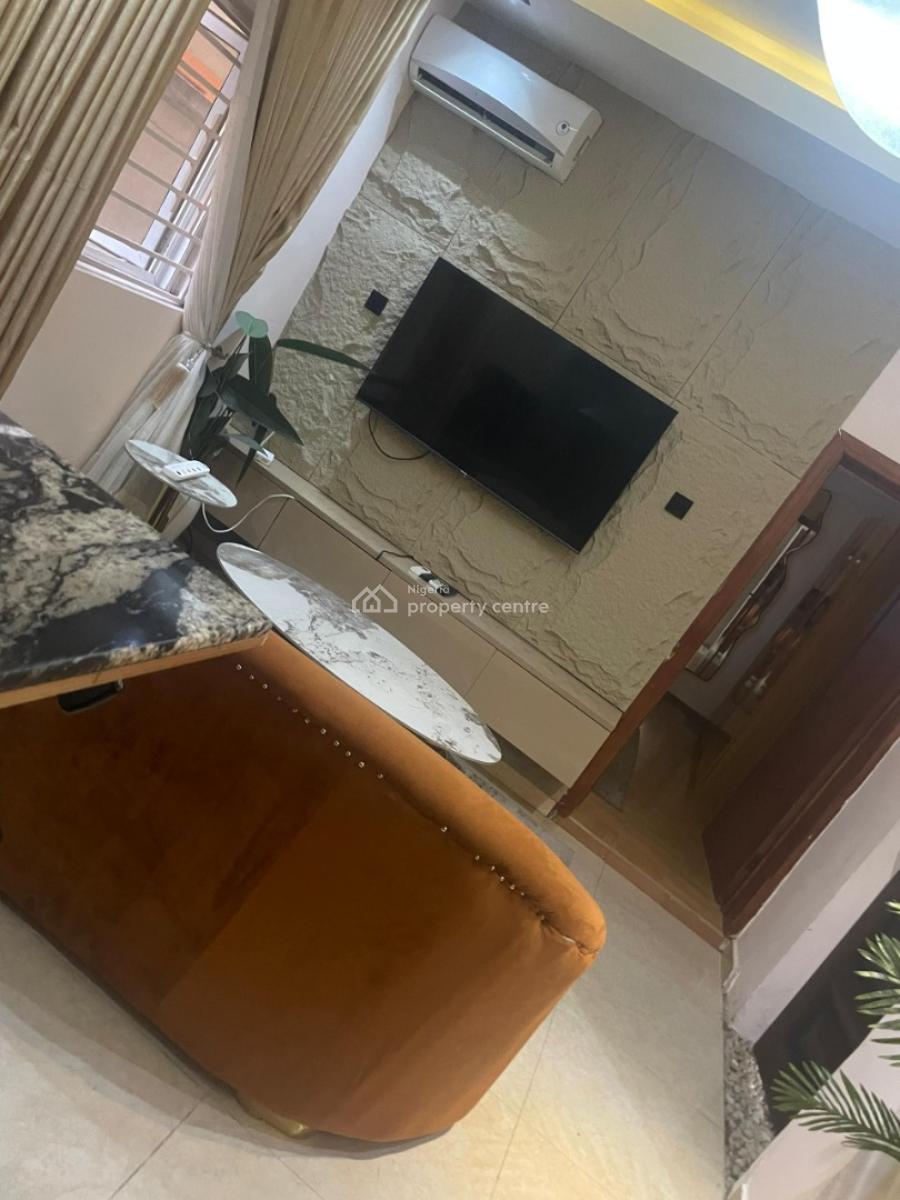 1 Bedroom Serviced Apartment, Kenneth Agbakuru, Off Admiralty Way, Lekki Phase 1, Lekki, Lagos, Mini Flat (room and Parlour) for Rent