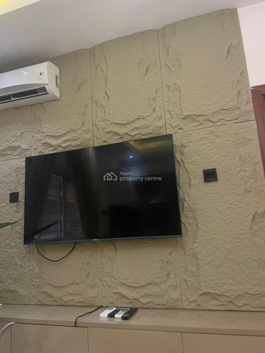 1 Bedroom Serviced Apartment, Kenneth Agbakuru, Off Admiralty Way, Lekki Phase 1, Lekki, Lagos, Mini Flat (room and Parlour) for Rent