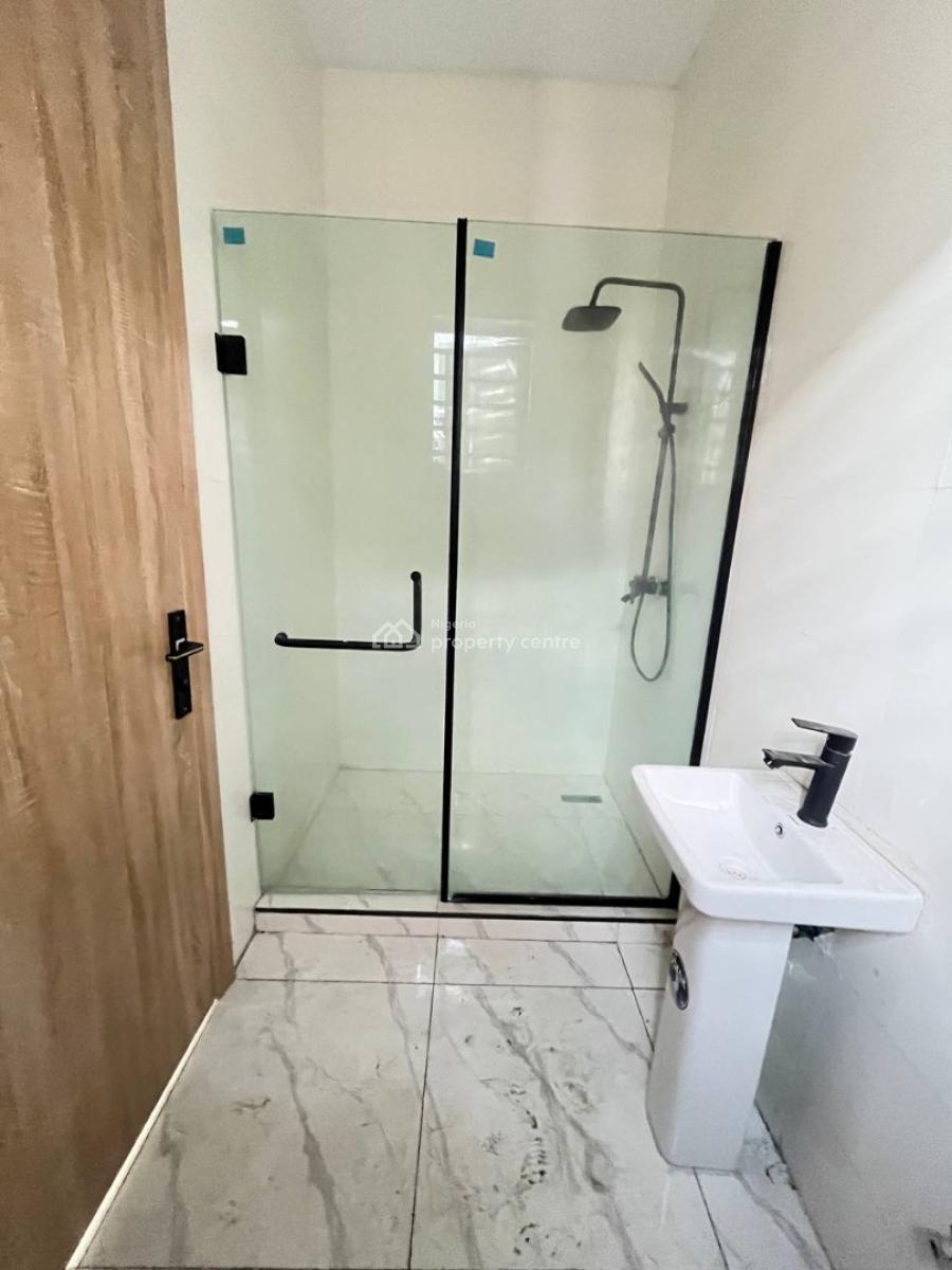 4 Bedroom Terrace House with Spacious Living Room and Payment Plan, Lekki Phase 2, Lekki, Lagos, Terraced Duplex for Sale