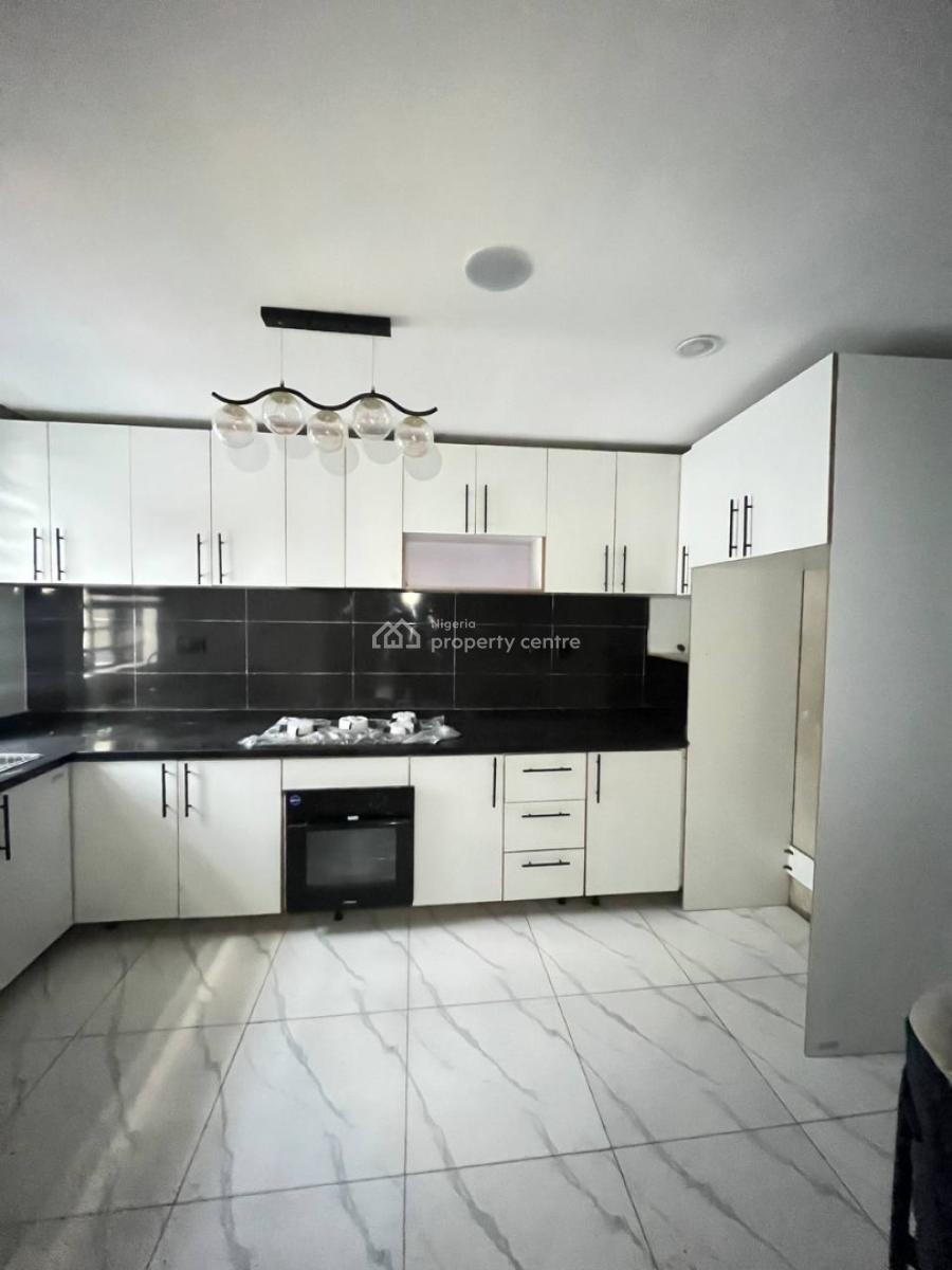 2 Bedroom Apartment with En-suites Bedrooms and Payment Plan, Lekki Phase 2, Lekki, Lagos, Flat / Apartment for Sale