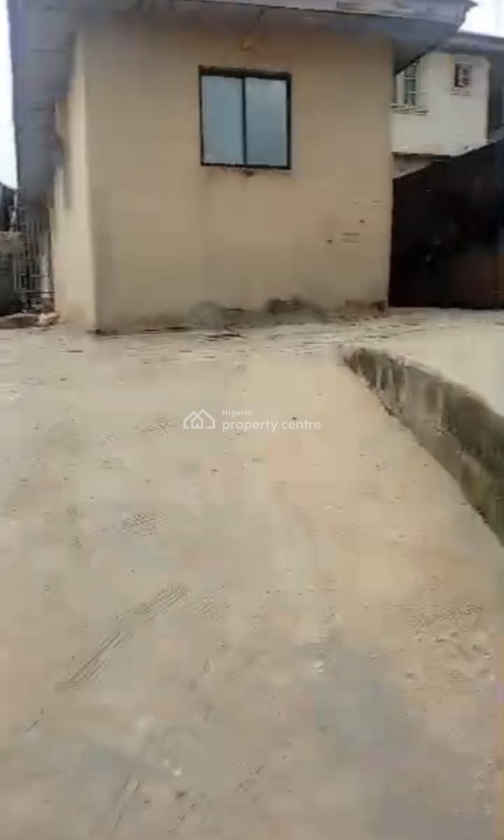 Plot Facing The Main Road Suitable for Commerce and Residence, Eyita Ikorodu Lagos, Agric, Ikorodu, Lagos, Block of Flats for Sale