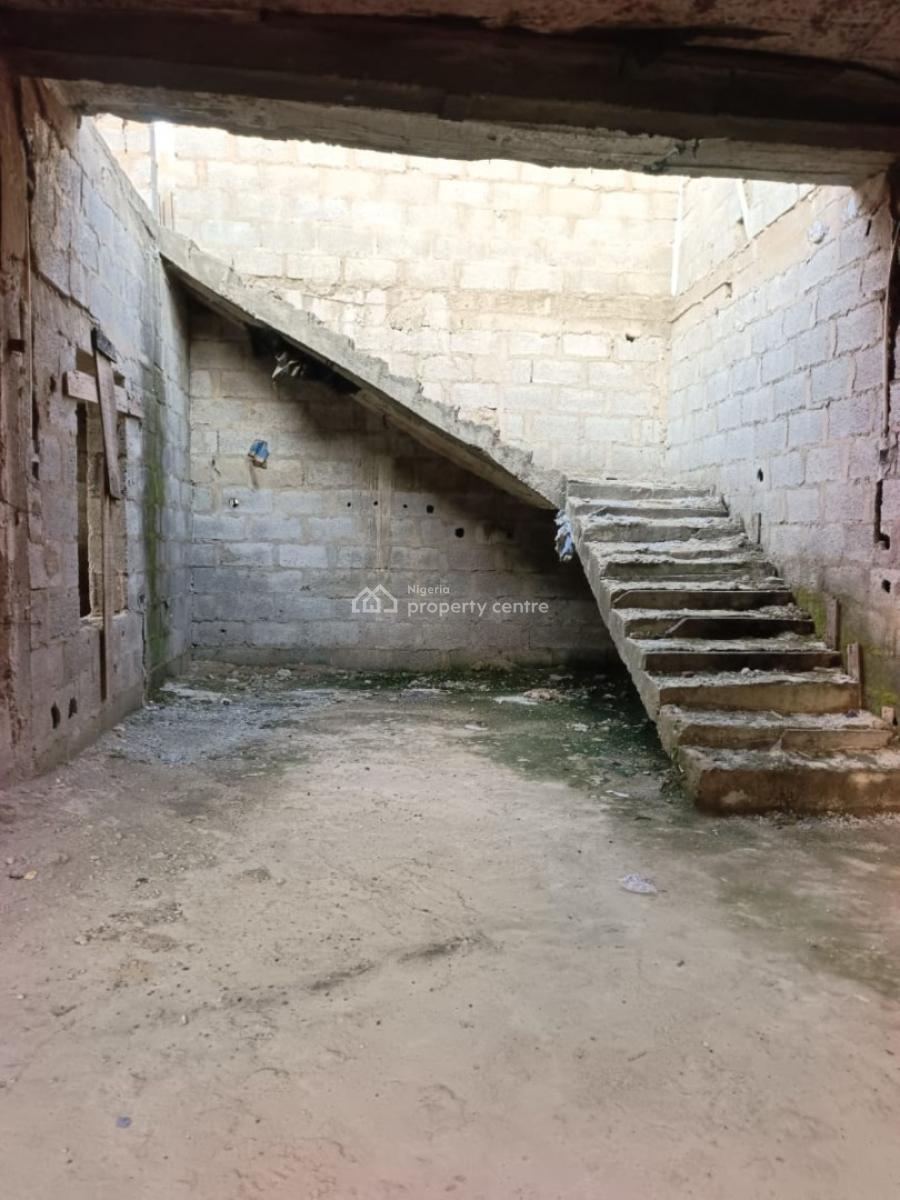 Luxury 5bedroom Penthouse  with Excellent Facilities in Lugbe, Seman Estate Opposite Dunamis Glory Dome Church in Lugbe District., Sabon Lugbe, Lugbe District, Abuja, Detached Duplex for Sale