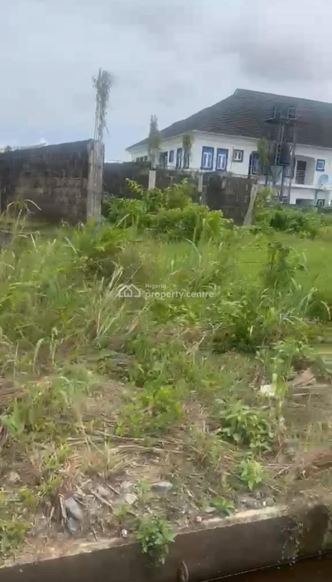 Distress 900 Square Meters with 2 Uncompleted Building, Beechwood Estate, Imalete Alafia, Ibeju Lekki, Lagos, Residential Land for Sale
