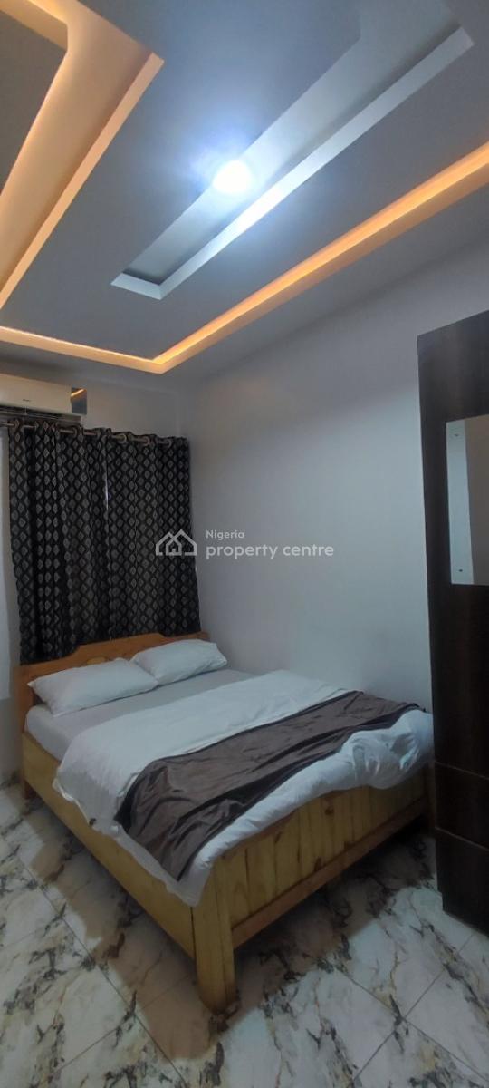 Modernly Finished and Standard Roomself with Car Park, Shomolu, Lagos, Self Contain (single Rooms) for Rent