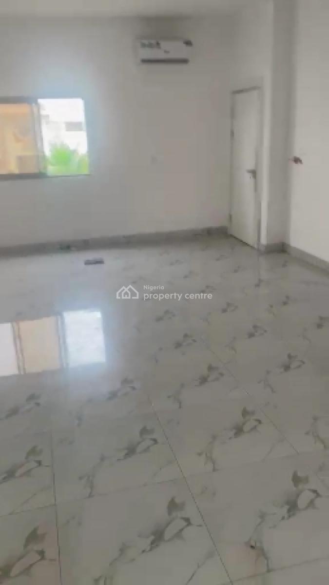 Luxurious 2 Bedroom Flat Upstair, Lekki County, Ikota, Lekki, Lagos, Flat / Apartment for Rent