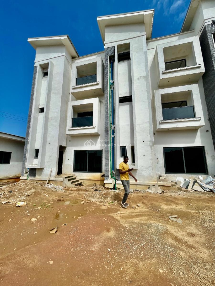Fully Furnished Four (4) Bedroom Terrace Duplex with Bq, Dawaki, Gwarinpa, Abuja, Terraced Duplex for Sale