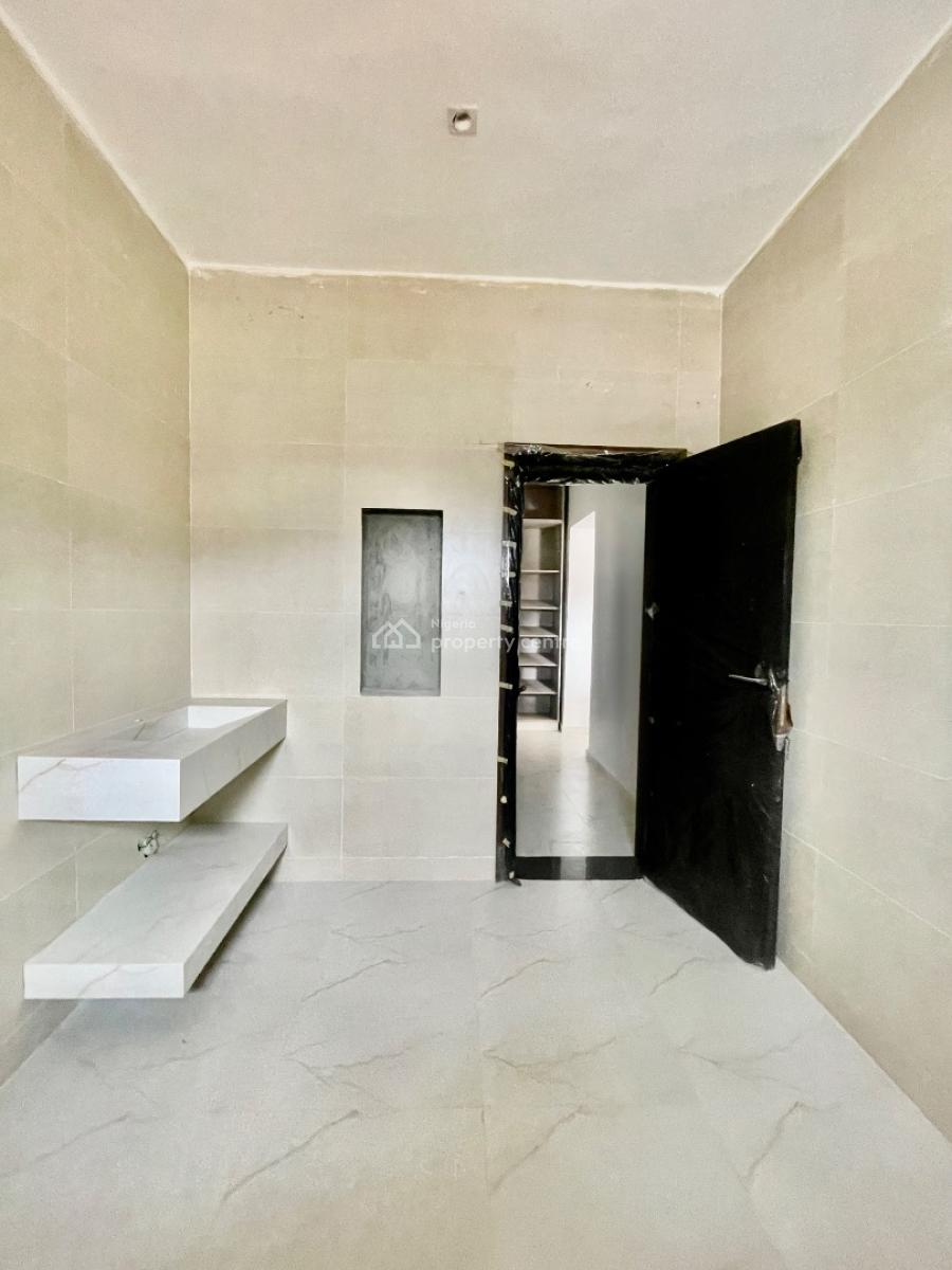 Fully Furnished Four (4) Bedroom Terrace Duplex with Bq, Dawaki, Gwarinpa, Abuja, Terraced Duplex for Sale