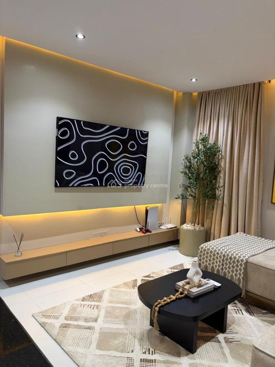 1 Bedroom Apartment with Swimming Pool, Gym, Snooker Board, Table Tenn, Lekki Phase 1, Lekki, Lagos, Flat / Apartment Short Let