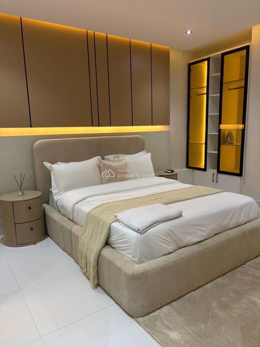 1 Bedroom Apartment with Swimming Pool, Gym, Snooker Board, Table Tenn, Lekki Phase 1, Lekki, Lagos, Flat / Apartment Short Let