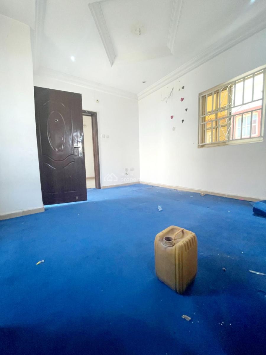 Massive One Bedroom Apartment in an Estate, 6th Avenue, Gwarinpa, Abuja, Mini Flat (room and Parlour) for Rent