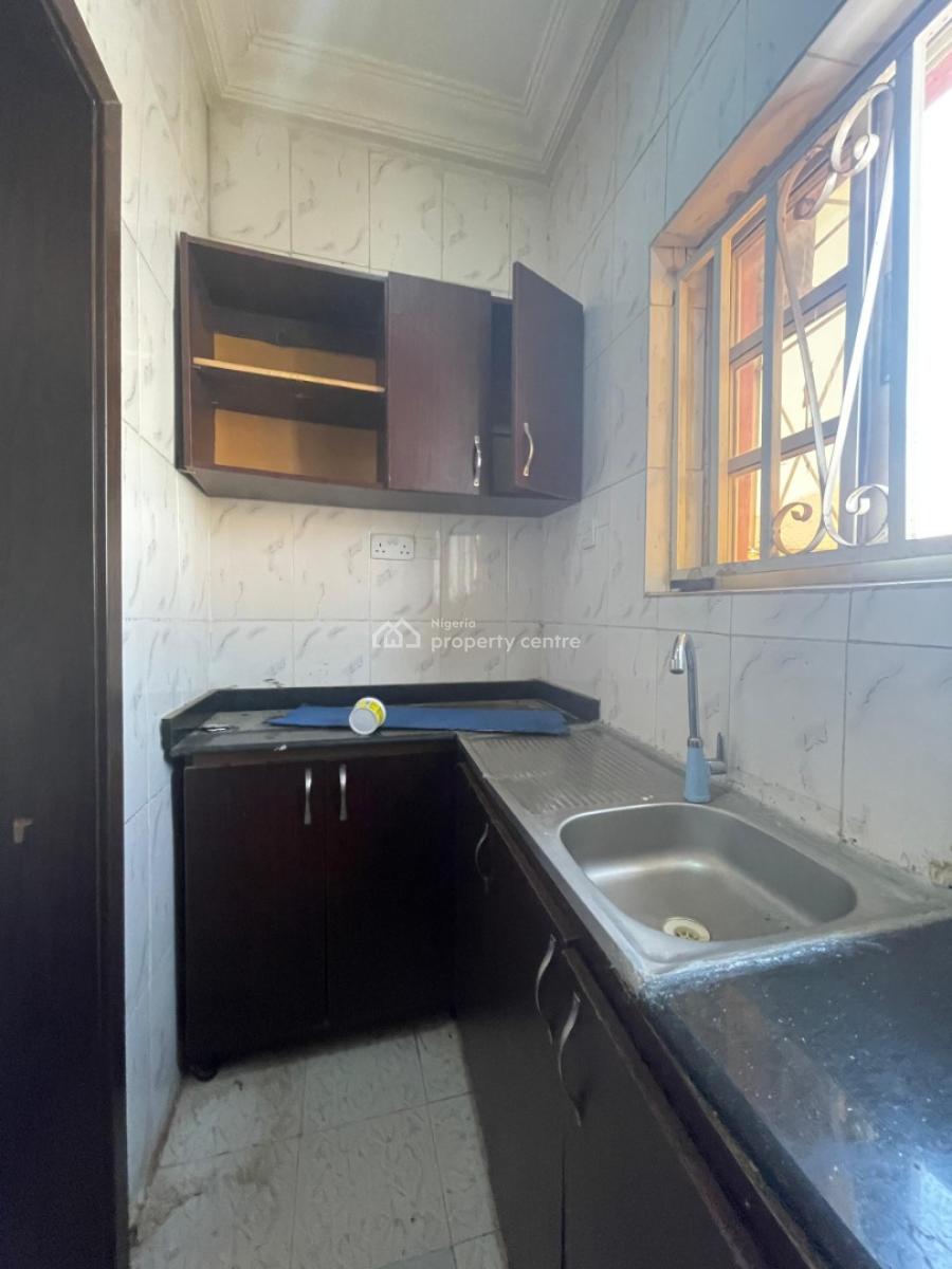 Massive One Bedroom Apartment in an Estate, 6th Avenue, Gwarinpa, Abuja, Mini Flat (room and Parlour) for Rent