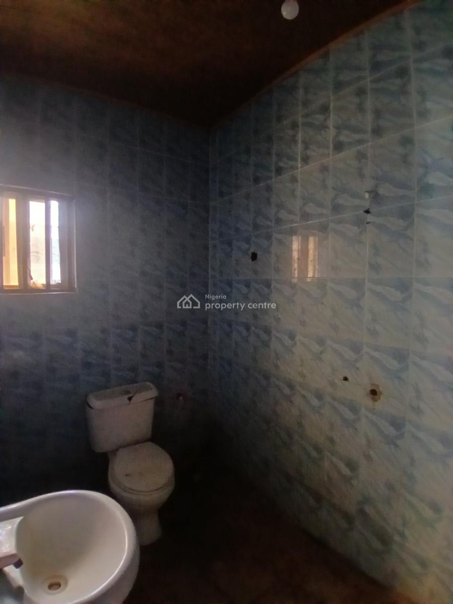 Masters Bedroom in a Shared Apartment, Badore, Ajah, Lagos, Flat / Apartment for Rent