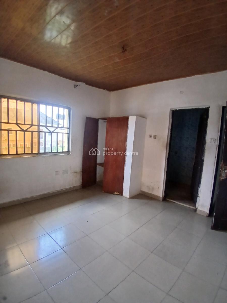Masters Bedroom in a Shared Apartment, Badore, Ajah, Lagos, Flat / Apartment for Rent