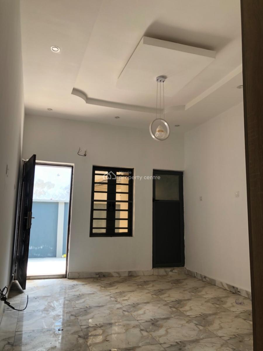 2 Bedroom Flat, Peace Estate, Magboro, Ogun, Flat / Apartment for Rent