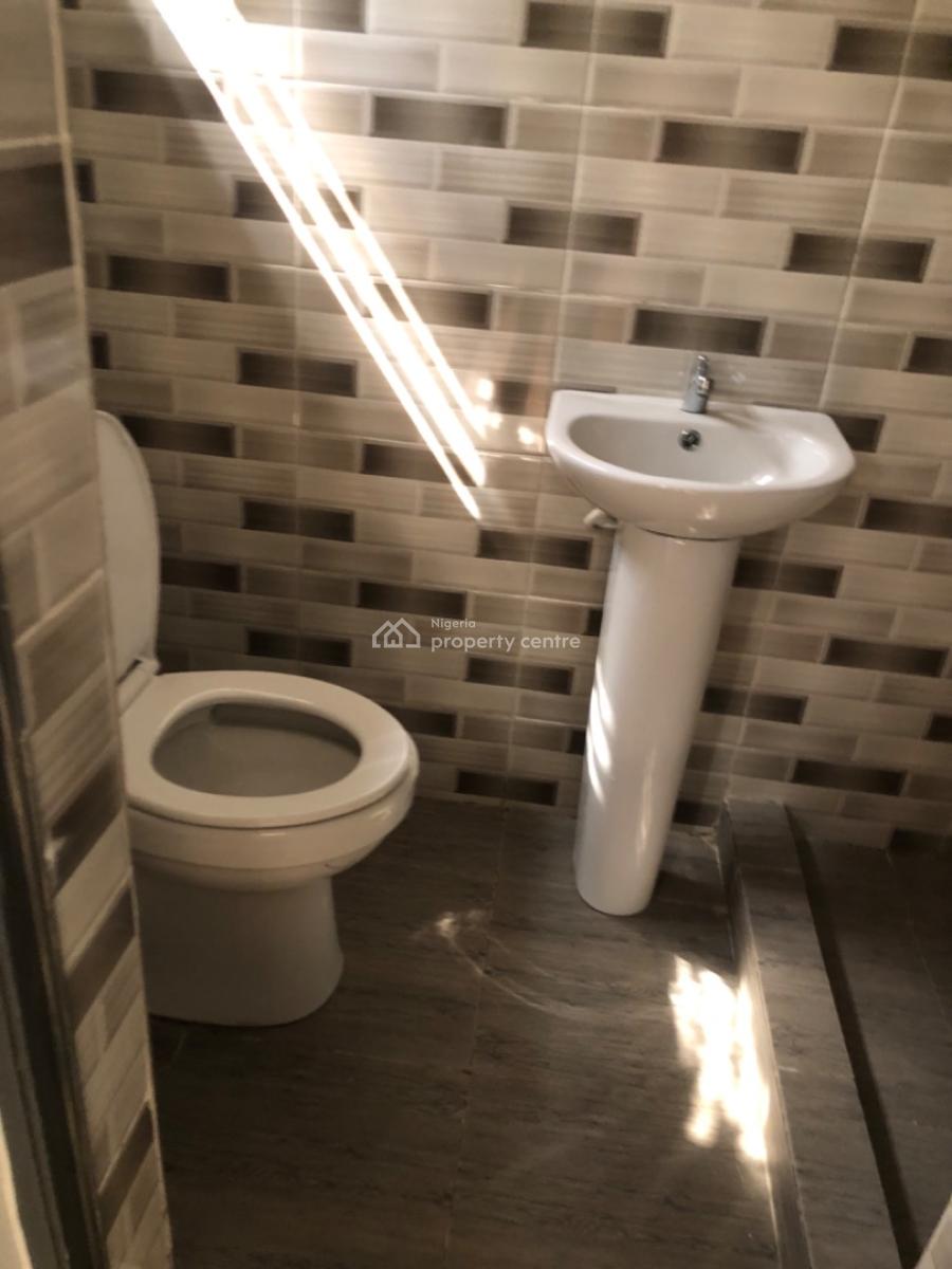 2 Bedroom Flat, Peace Estate, Magboro, Ogun, Flat / Apartment for Rent