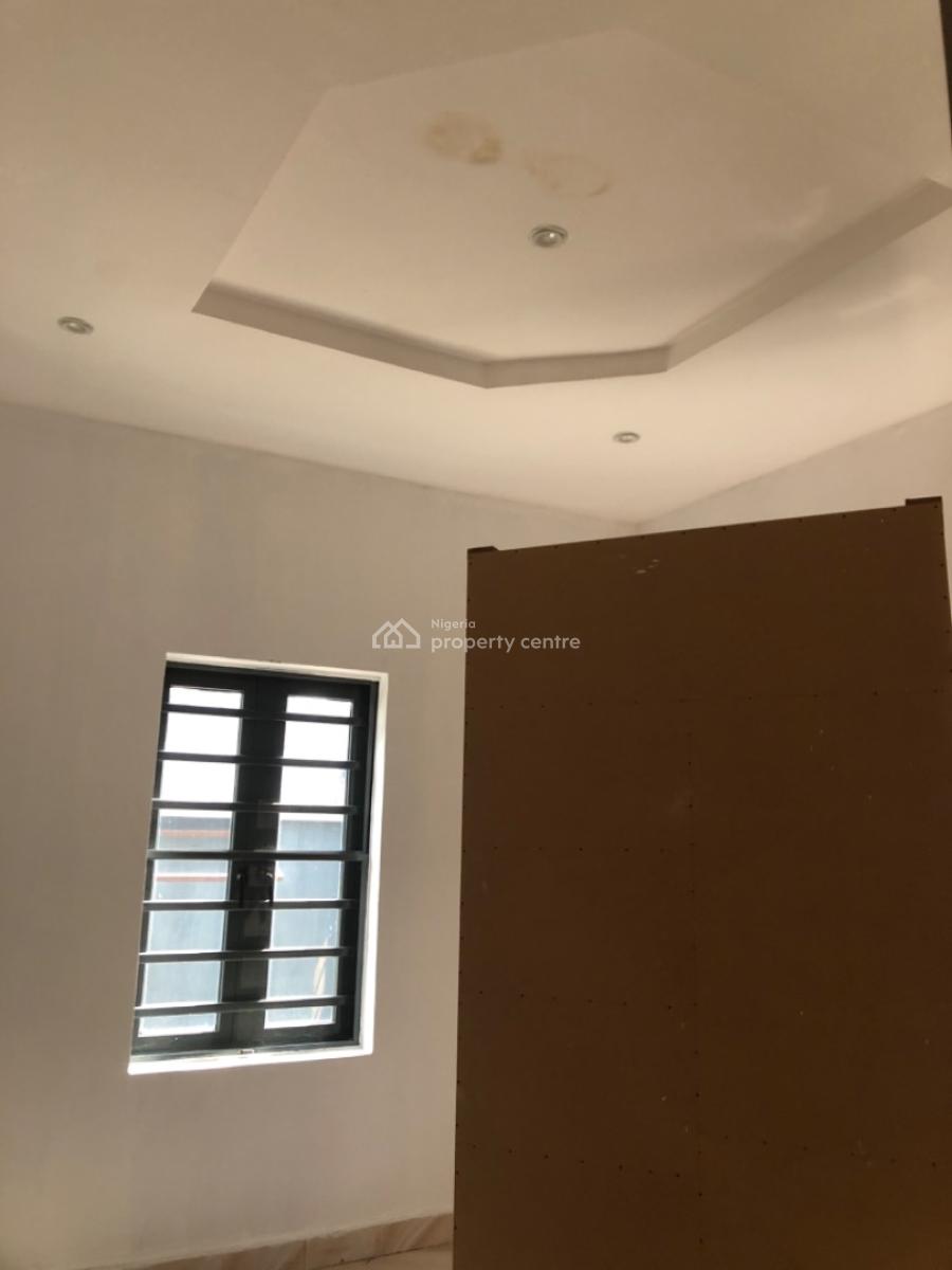 2 Bedroom Flat, Peace Estate, Magboro, Ogun, Flat / Apartment for Rent
