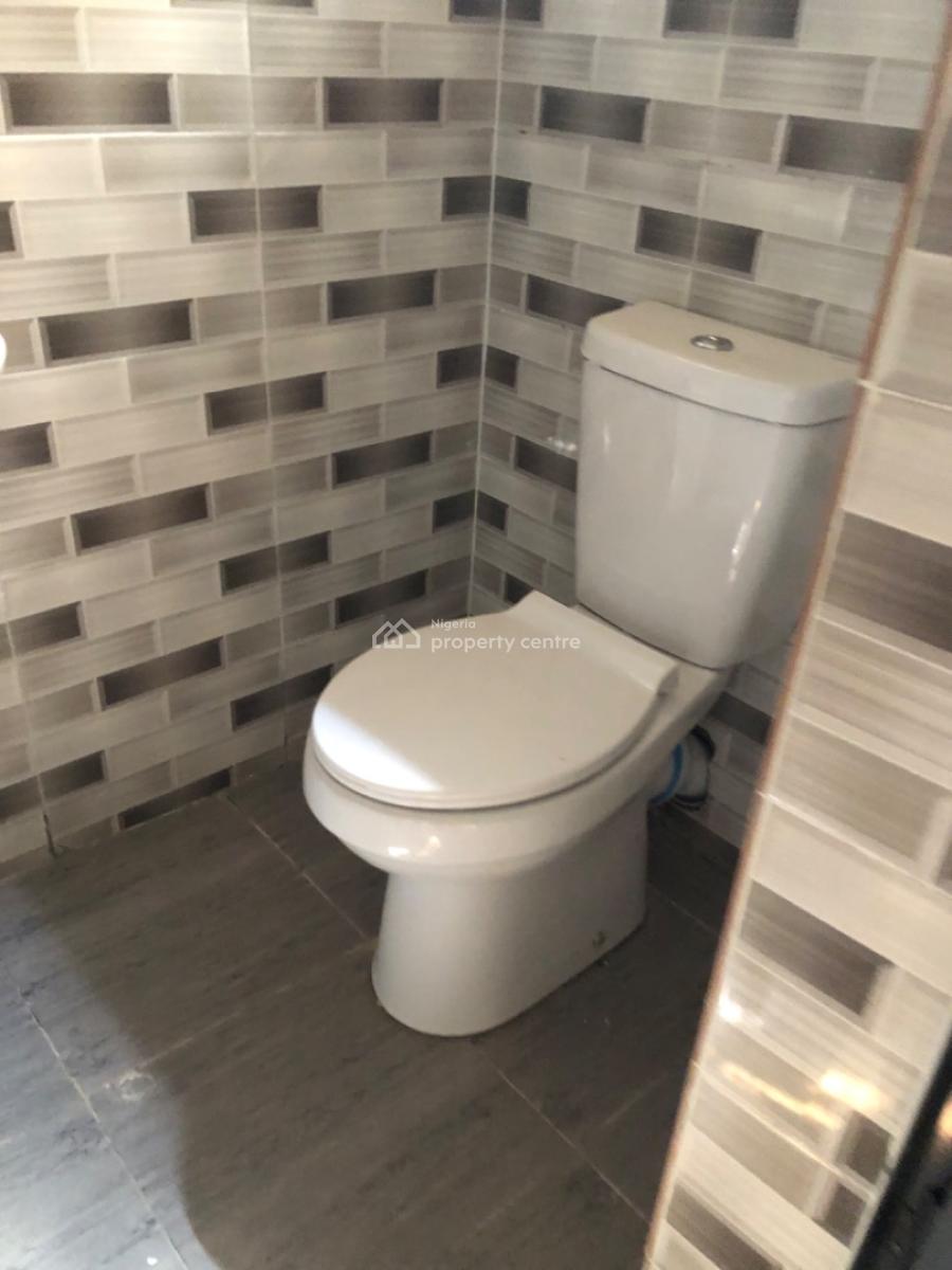 2 Bedroom Flat, Peace Estate, Magboro, Ogun, Flat / Apartment for Rent