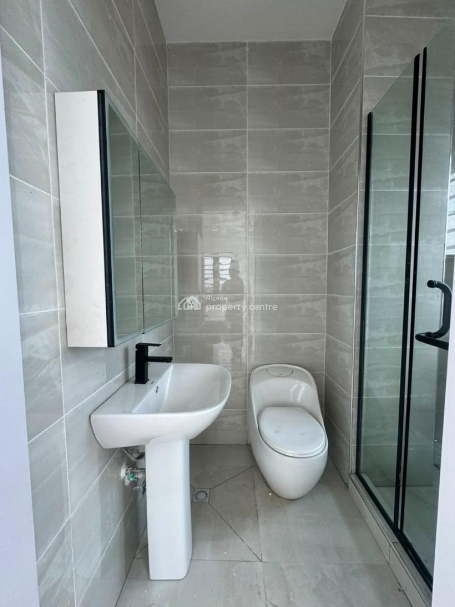 3 Bedroom Apartment in Lekki Phase 1, Lekki Phase 1, Lekki, Lagos, Flat / Apartment for Sale