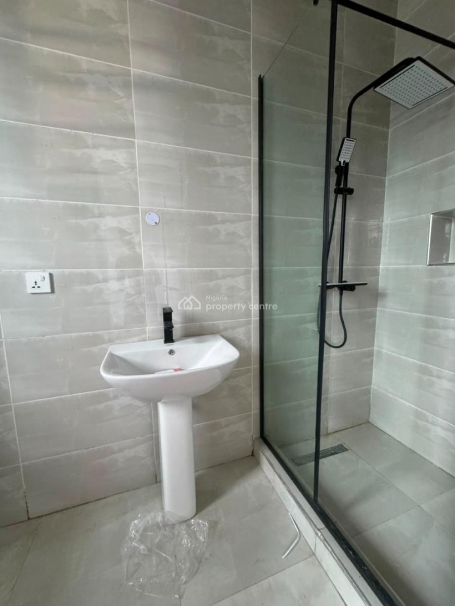 3 Bedroom Apartment in Lekki Phase 1, Lekki Phase 1, Lekki, Lagos, Flat / Apartment for Sale