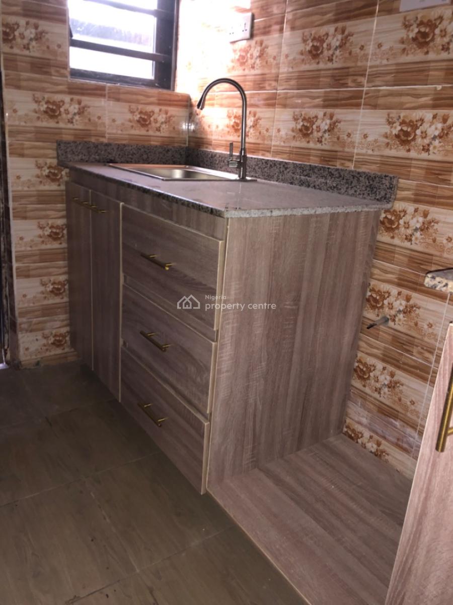 Mini Flat, Peace Estate, Magboro, Ogun, Mini Flat (room and Parlour) for Rent