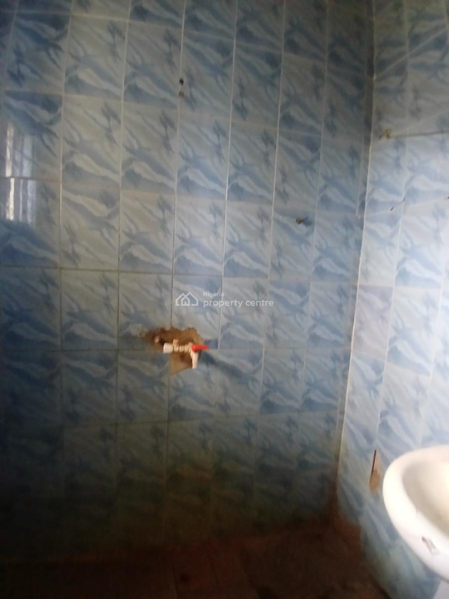 Rooms in a Shared Apartment, Badore, Ajah, Lagos, Flat / Apartment for Rent