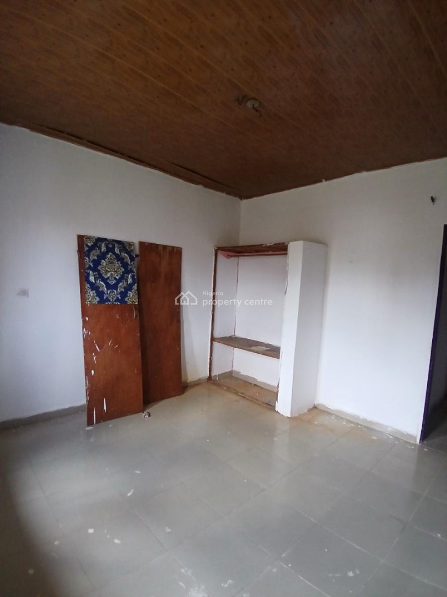 Rooms in a Shared Apartment, Badore, Ajah, Lagos, Flat / Apartment for Rent