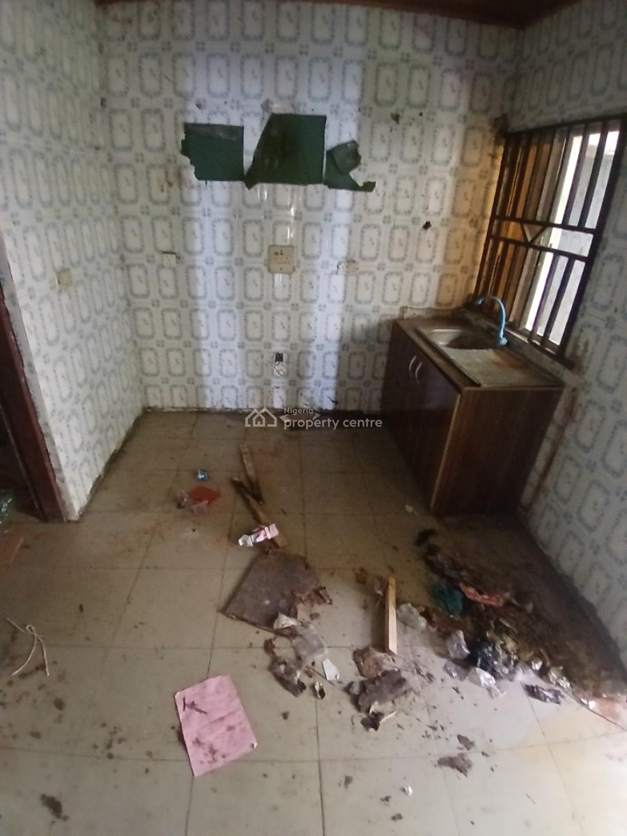 Rooms in a Shared Apartment, Badore, Ajah, Lagos, Flat / Apartment for Rent