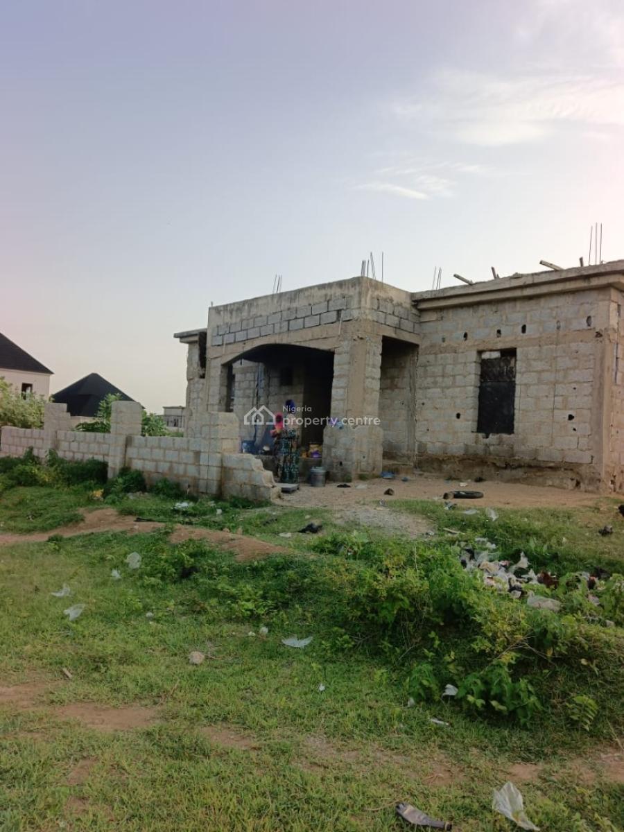 Luxury 5bedroom Penthouse  with Excellent Facilities in Lugbe -abuja, Seman Estate Opposite Dunamis Glory Dome Church in Lugbe, Abuja, Sabon Lugbe, Lugbe District, Abuja, Detached Duplex for Sale