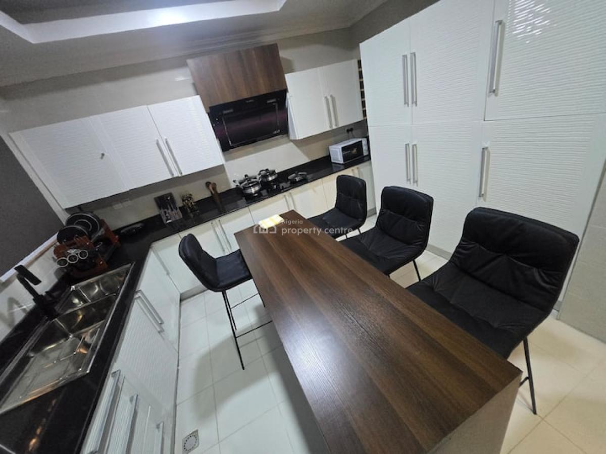 Exotic and Fully Furnished 2 Bedroom Apartment, Tunde Fisayo Street, Off Admiralty Way., Lekki Phase 1, Lekki, Lagos, House for Rent