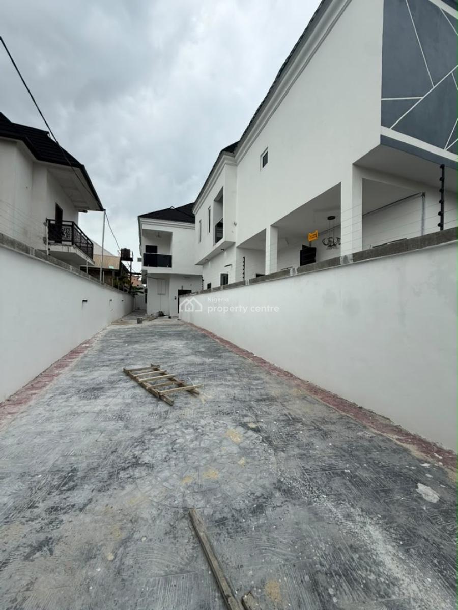 4 Bedroom Semi Detached Duplex with Bq, Thomas Estate, Ajah, Lagos, Semi-detached Duplex for Sale