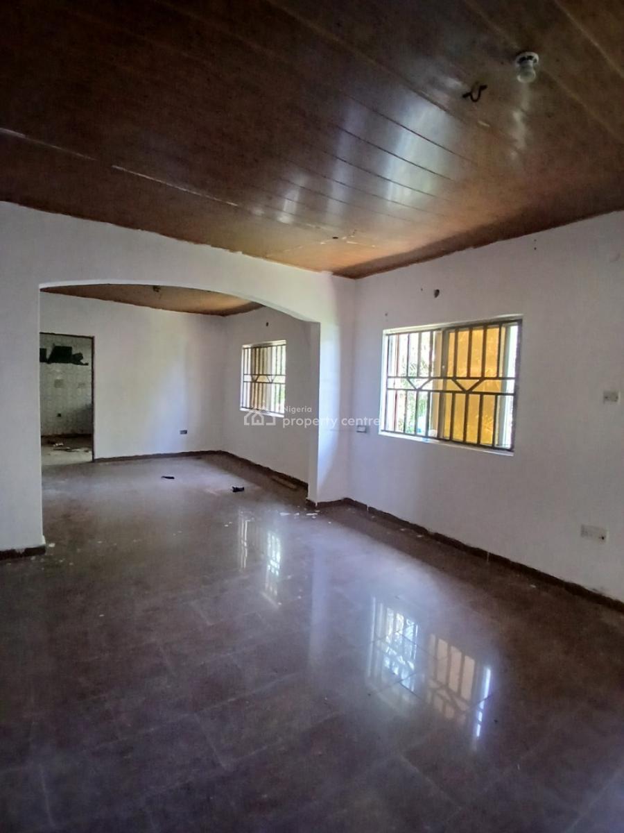Massive Parlour Space Upstairs, Badore, Ajah, Lagos, Flat / Apartment for Rent
