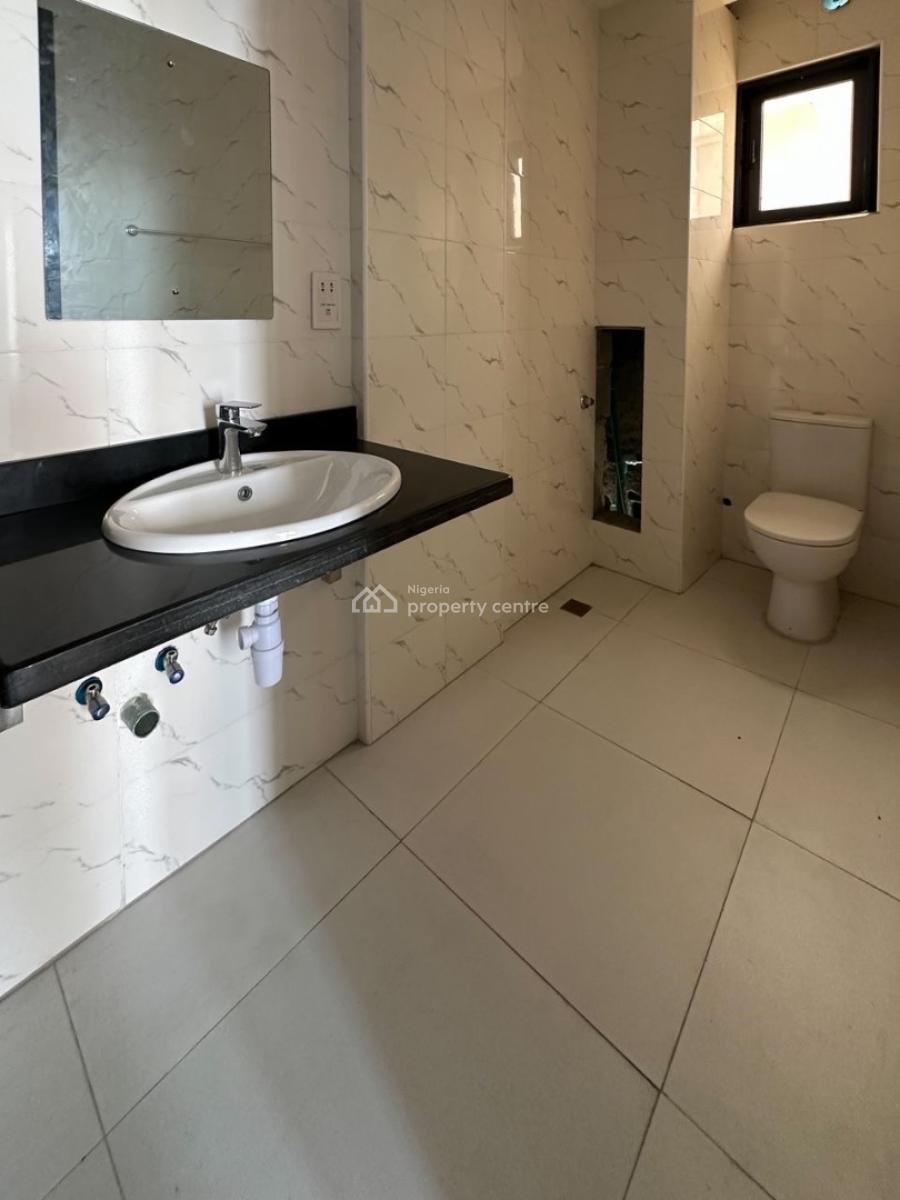 2 Bedroom Apartments with Elevator, Lekki Phase 1, Lekki, Lagos, Flat / Apartment for Sale