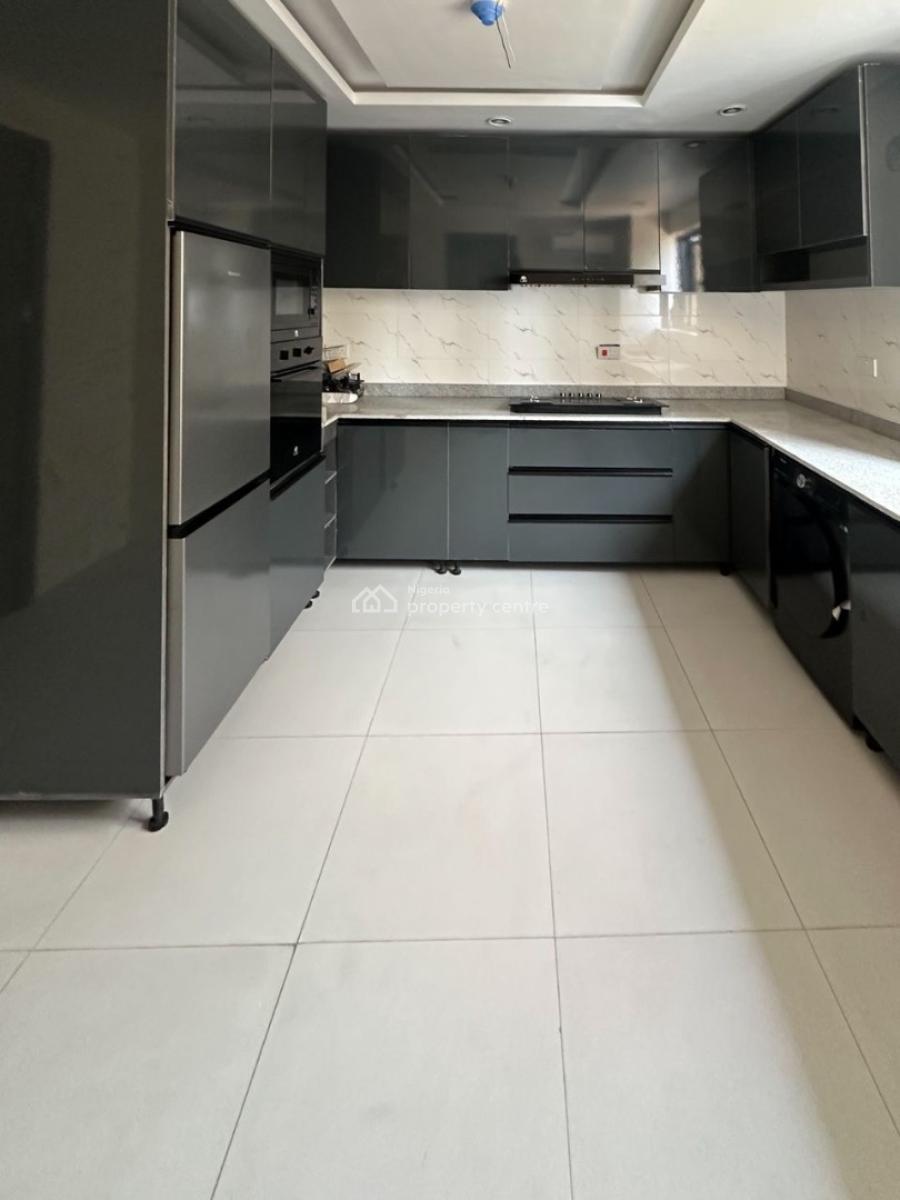 2 Bedroom Apartments with Elevator, Lekki Phase 1, Lekki, Lagos, Flat / Apartment for Sale