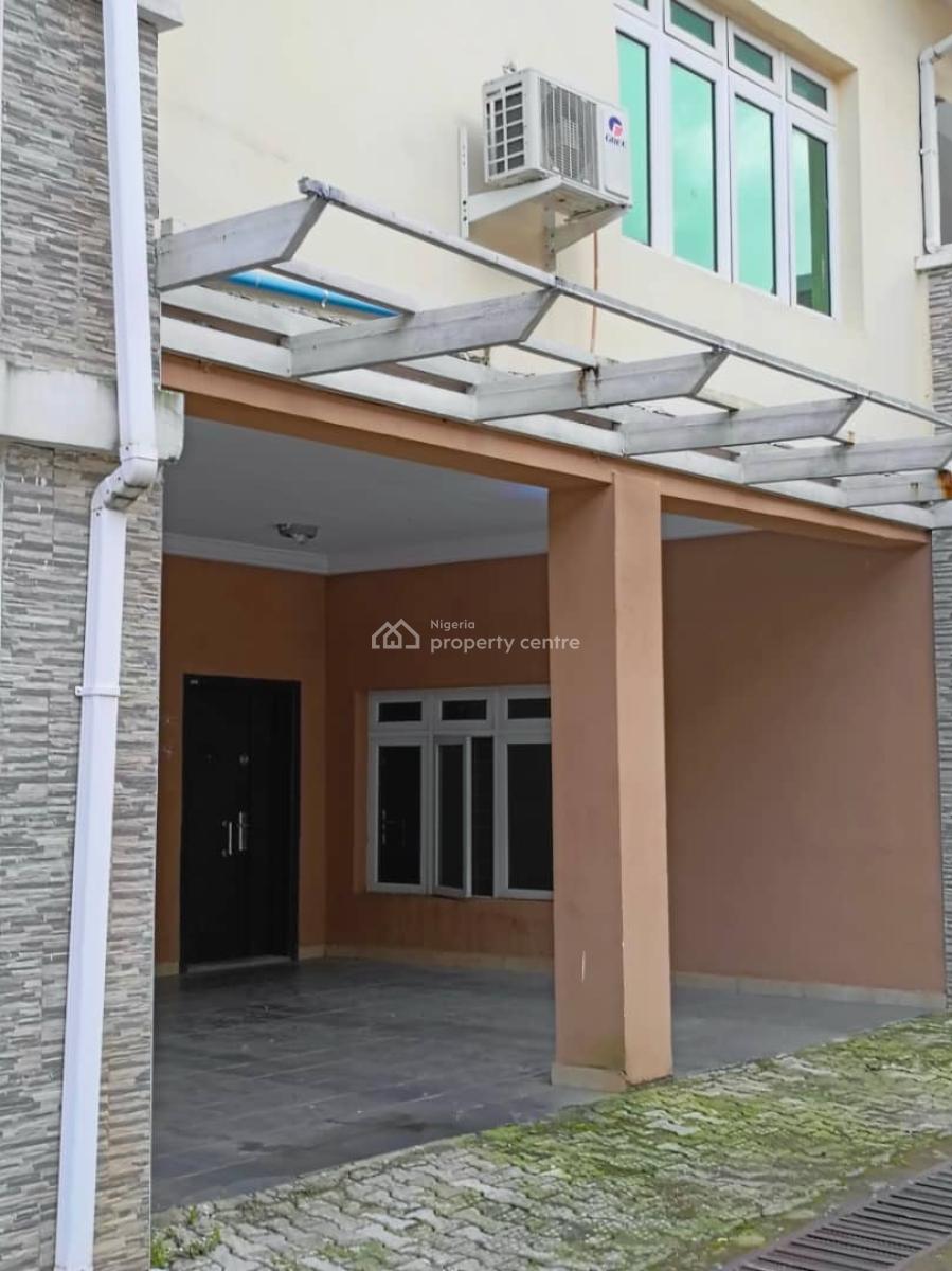 Tastefully Built 3 Bedroom Terraced Duplex with a Bq, Asokoro District, Abuja, Terraced Duplex for Rent