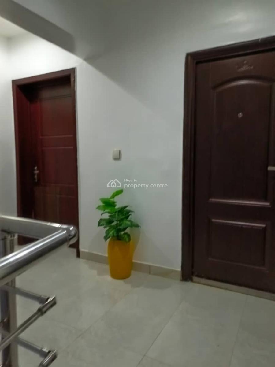 Tastefully Built 3 Bedroom Terraced Duplex with a Bq, Asokoro District, Abuja, Terraced Duplex for Rent