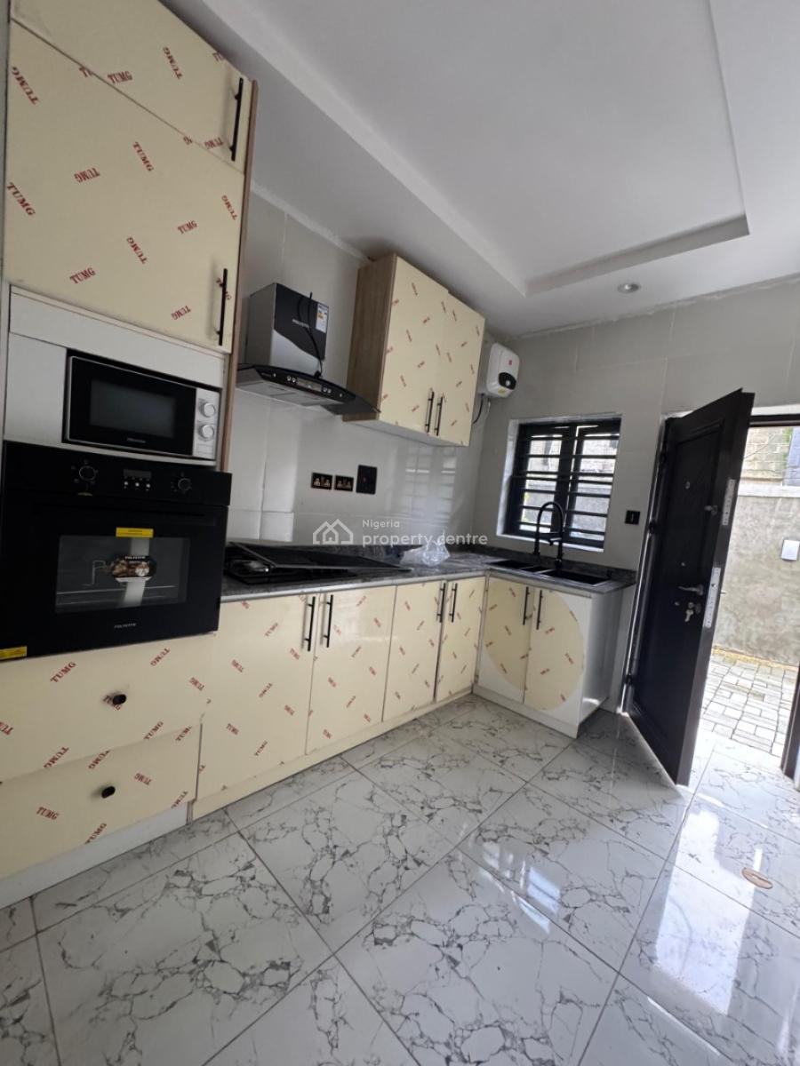 Spacious and Tastefully Designed 3-bedroom Duplex, Orchid Road, Lekki, Lagos, Terraced Duplex for Sale