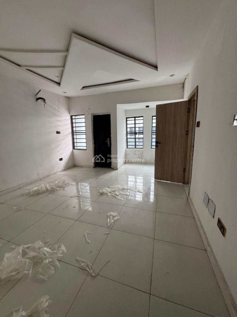 Spacious and Tastefully Designed 3-bedroom Duplex, Orchid Road, Lekki, Lagos, Terraced Duplex for Sale