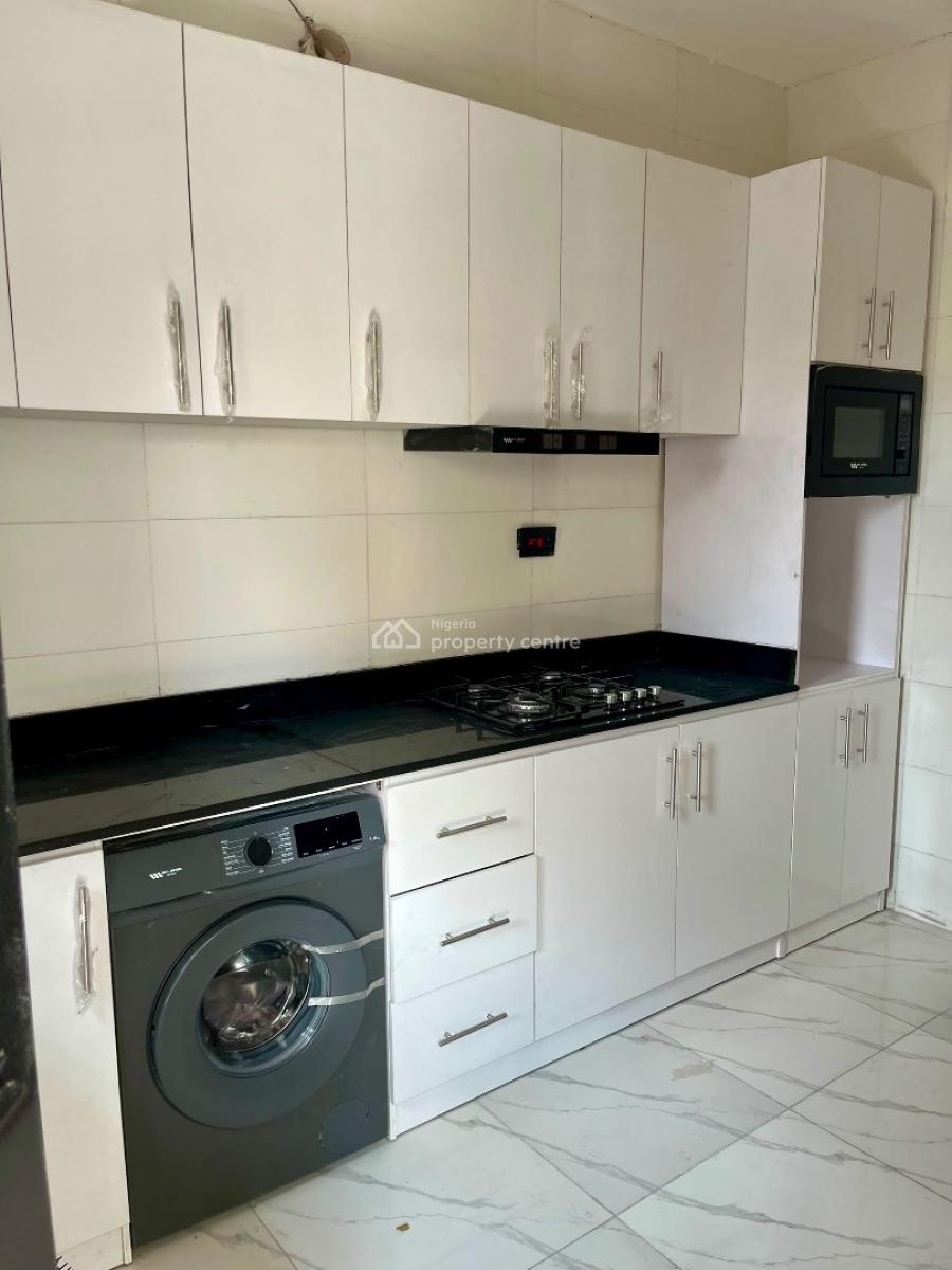 Premium 2-bedroom Ensuite Apartments with Gym & 24-hour Power, Lekki Scheme 2, Ajah, Lagos, Flat / Apartment for Sale