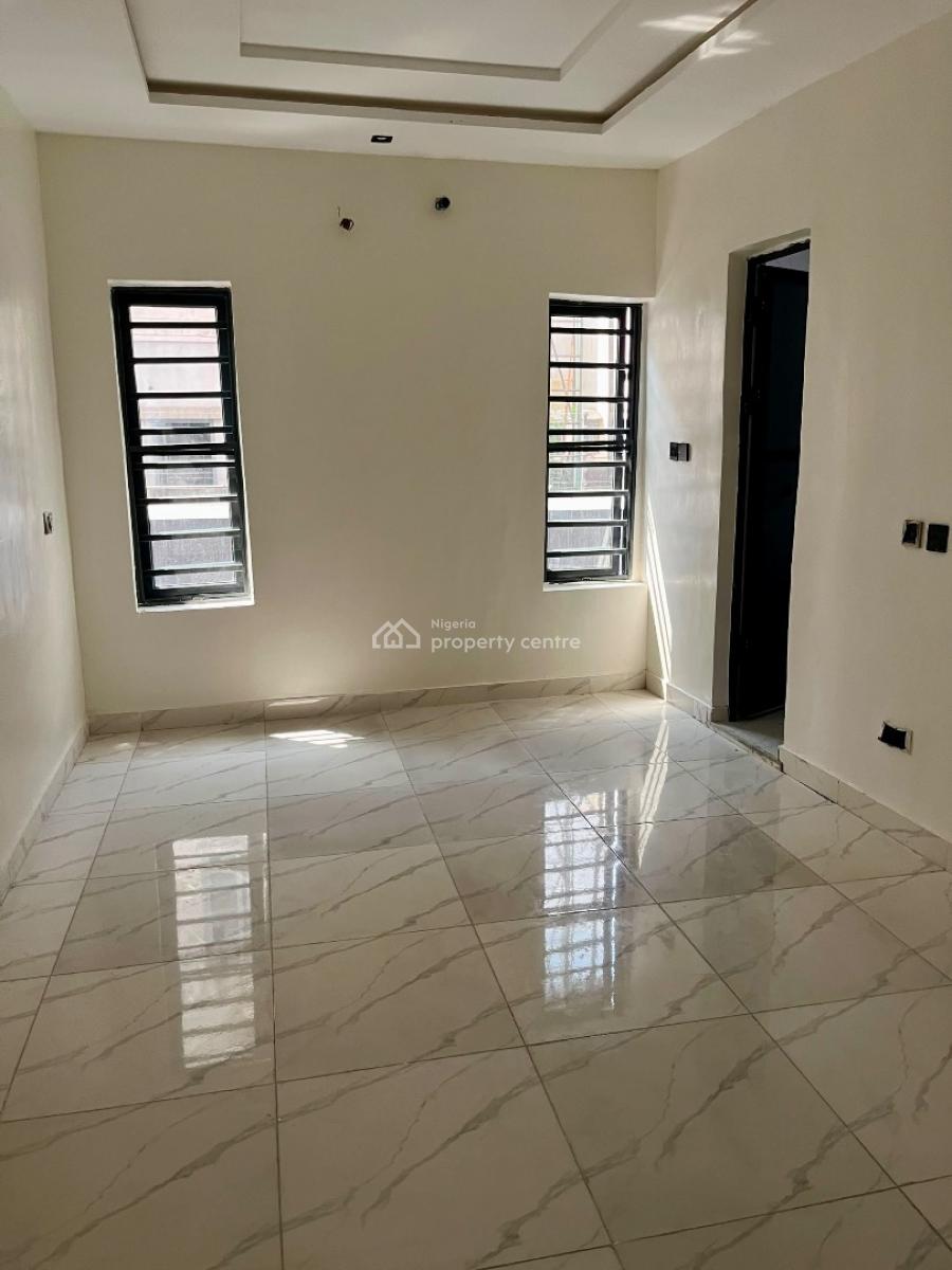 Premium 2-bedroom Ensuite Apartments with Gym & 24-hour Power, Lekki Scheme 2, Ajah, Lagos, Flat / Apartment for Sale