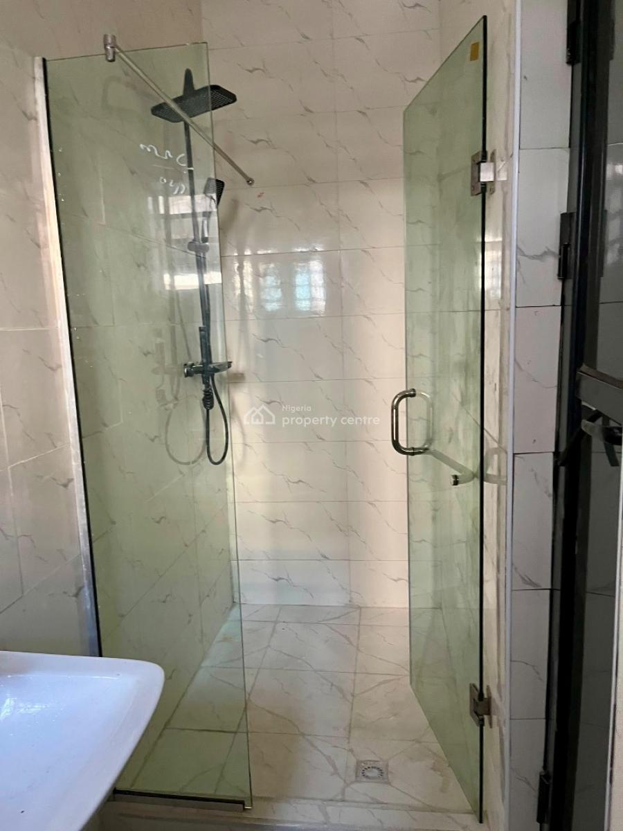 Premium 2-bedroom Ensuite Apartments with Gym & 24-hour Power, Lekki Scheme 2, Ajah, Lagos, Flat / Apartment for Sale