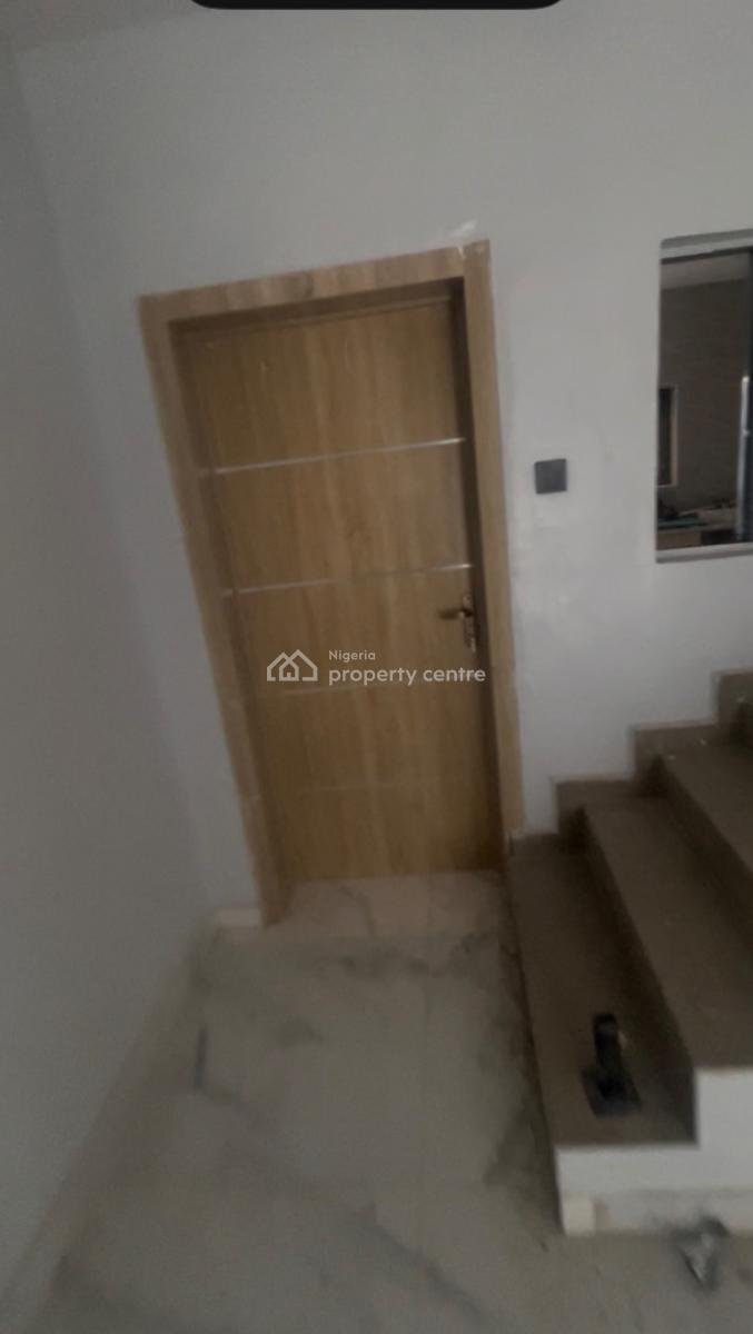 4 Bedroom Terrace Duplex, Omoyele Pratt, Ifako, Gbagada, Lagos, Flat / Apartment for Rent