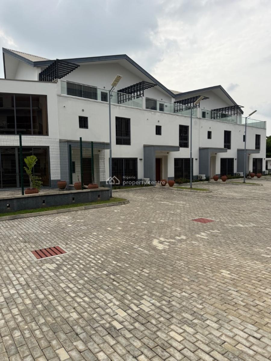 Luxury and Serviced 3 Bedroom Terrace Duplex with Bq, Asokoro District, Abuja, Terraced Duplex for Rent