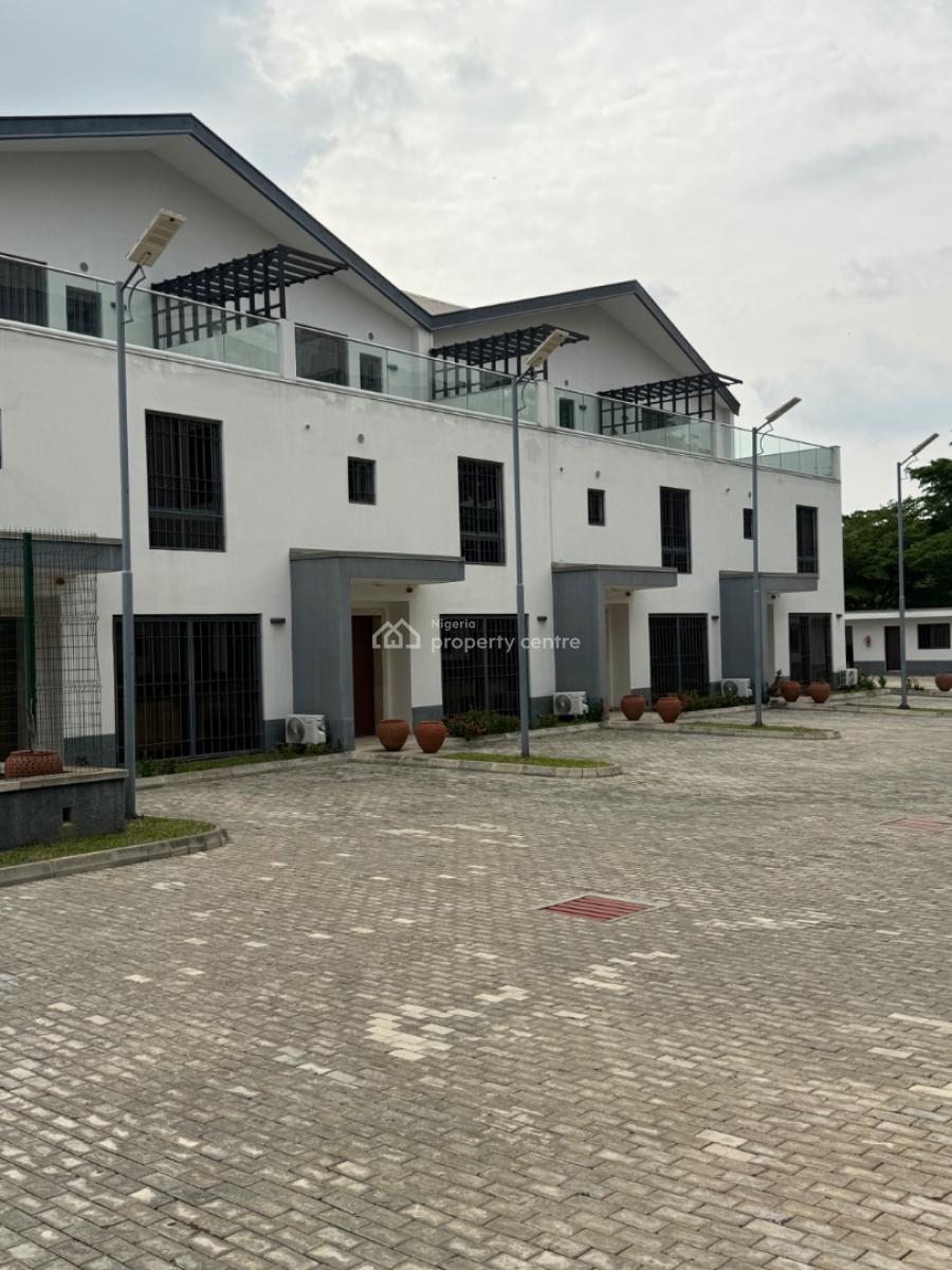 Luxury and Serviced 3 Bedroom Terrace Duplex with Bq, Asokoro District, Abuja, Terraced Duplex for Rent