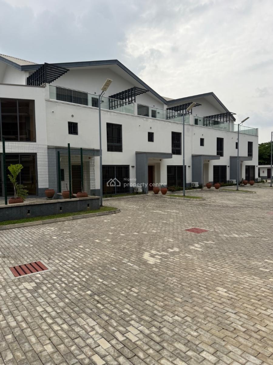 Luxury and Serviced 3 Bedroom Terrace Duplex with Bq, Asokoro District, Abuja, Terraced Duplex for Rent