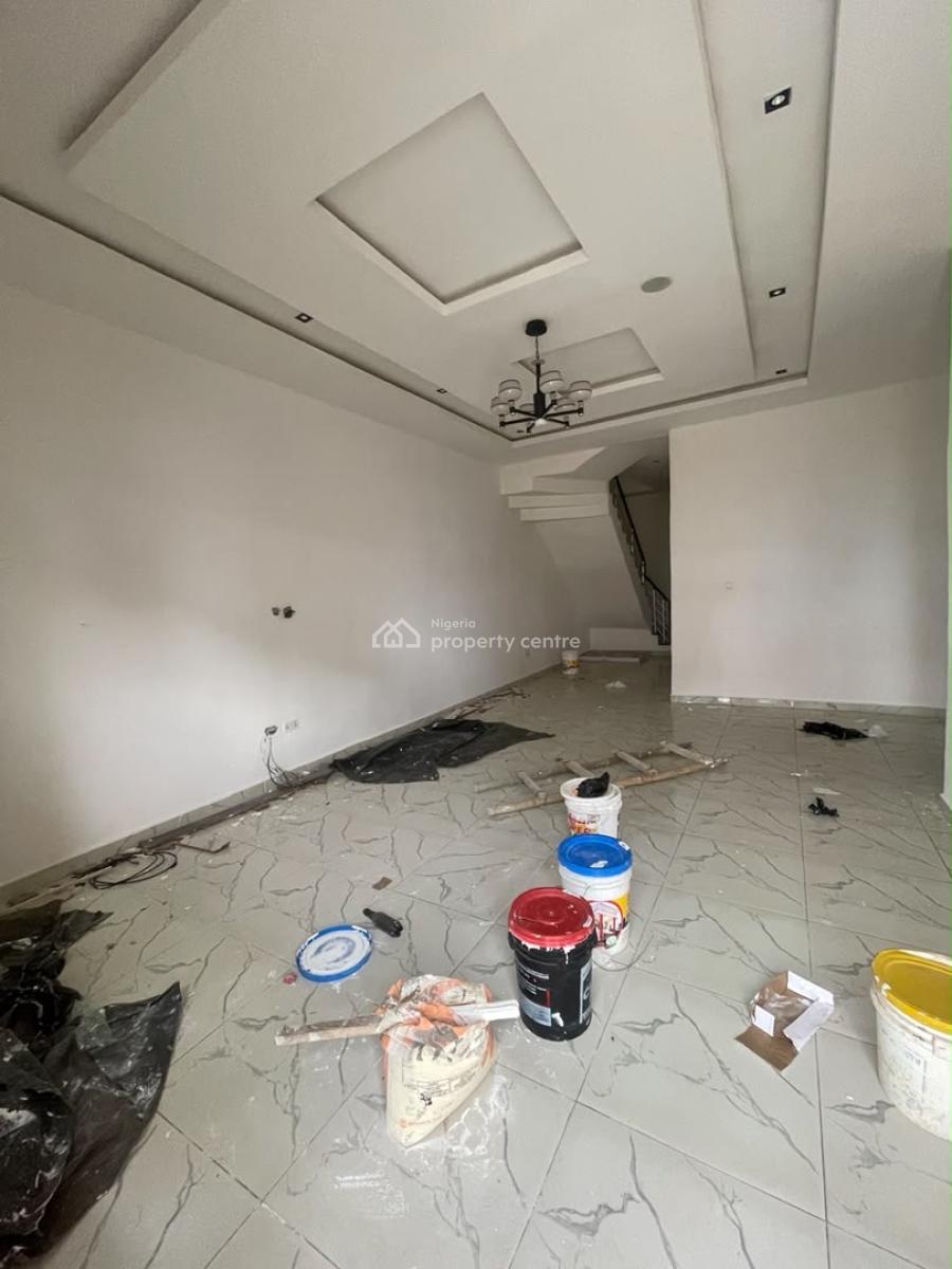 4 Bedroom Semi  Detached Open Compound, Lekki, Lagos, Semi-detached Duplex for Rent