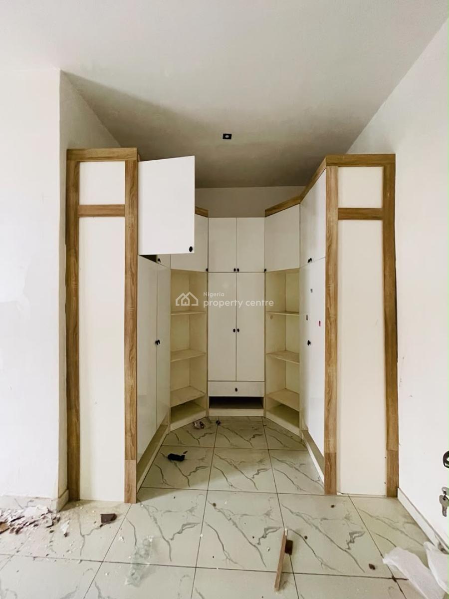 4 Bedroom Semi  Detached Open Compound, Lekki, Lagos, Semi-detached Duplex for Rent
