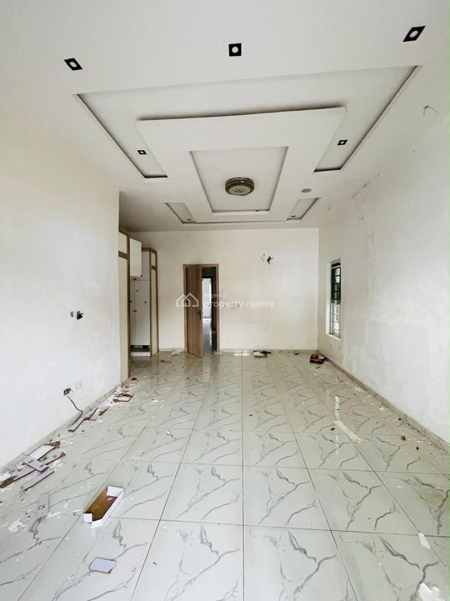 4 Bedroom Semi  Detached Open Compound, Lekki, Lagos, Semi-detached Duplex for Rent