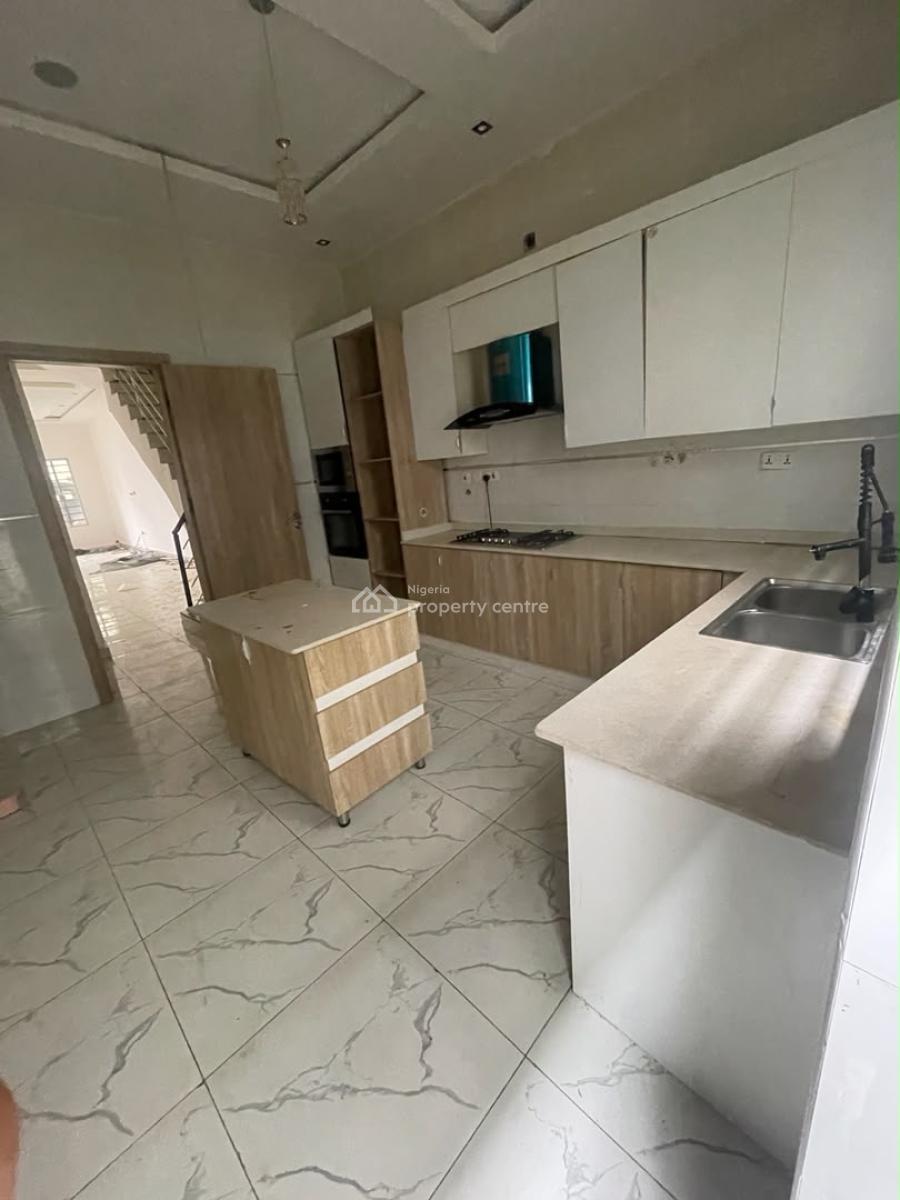 4 Bedroom Semi  Detached Open Compound, Lekki, Lagos, Semi-detached Duplex for Rent