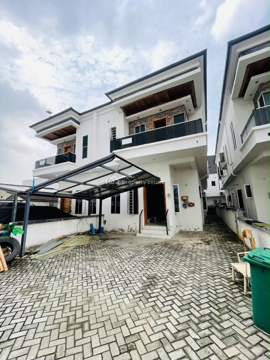 4 Bedroom Semi  Detached Open Compound, Lekki, Lagos, Semi-detached Duplex for Rent